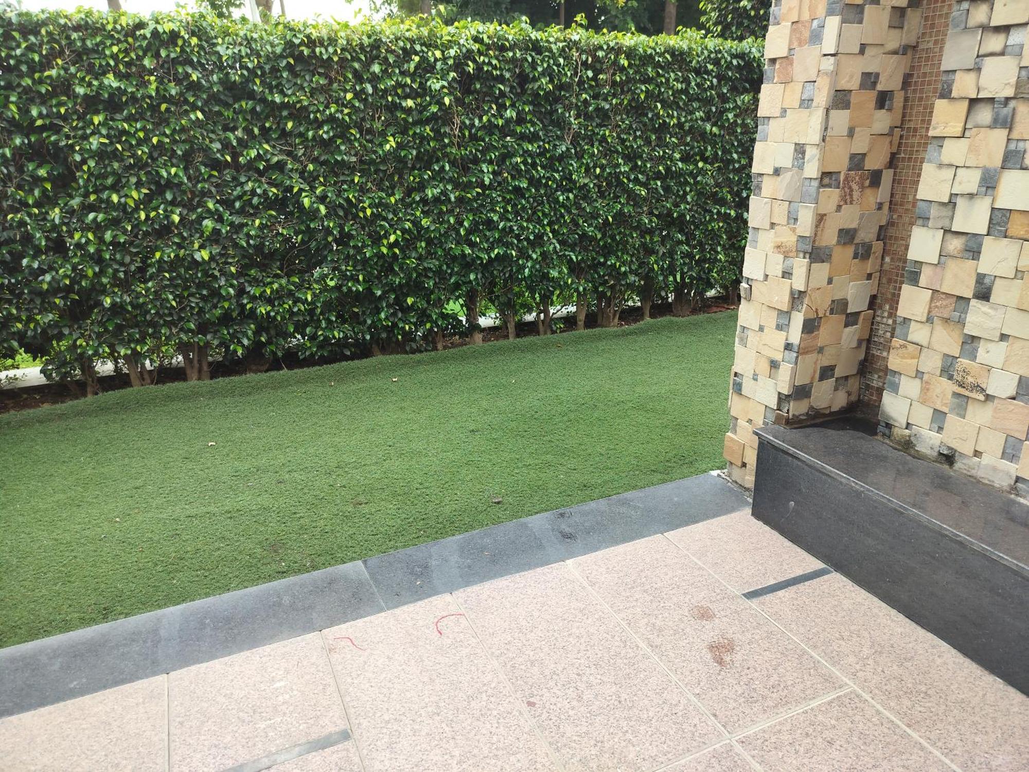 Hotel Oodles Chhattarpur South Delhi